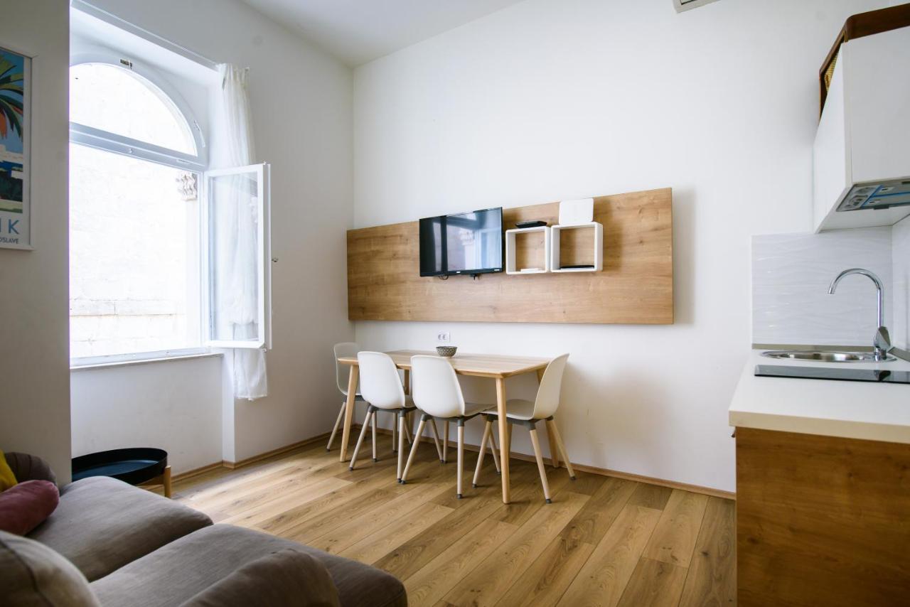 Street Buzz Old Town Apartment By Duhomes Dubrovnik Exterior photo