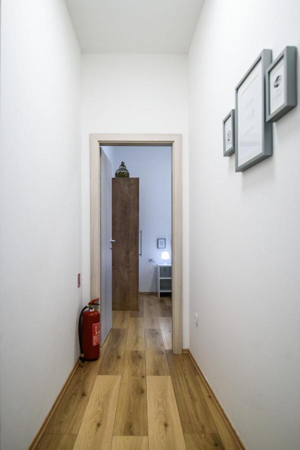 Street Buzz Old Town Apartment By Duhomes Dubrovnik Exterior photo